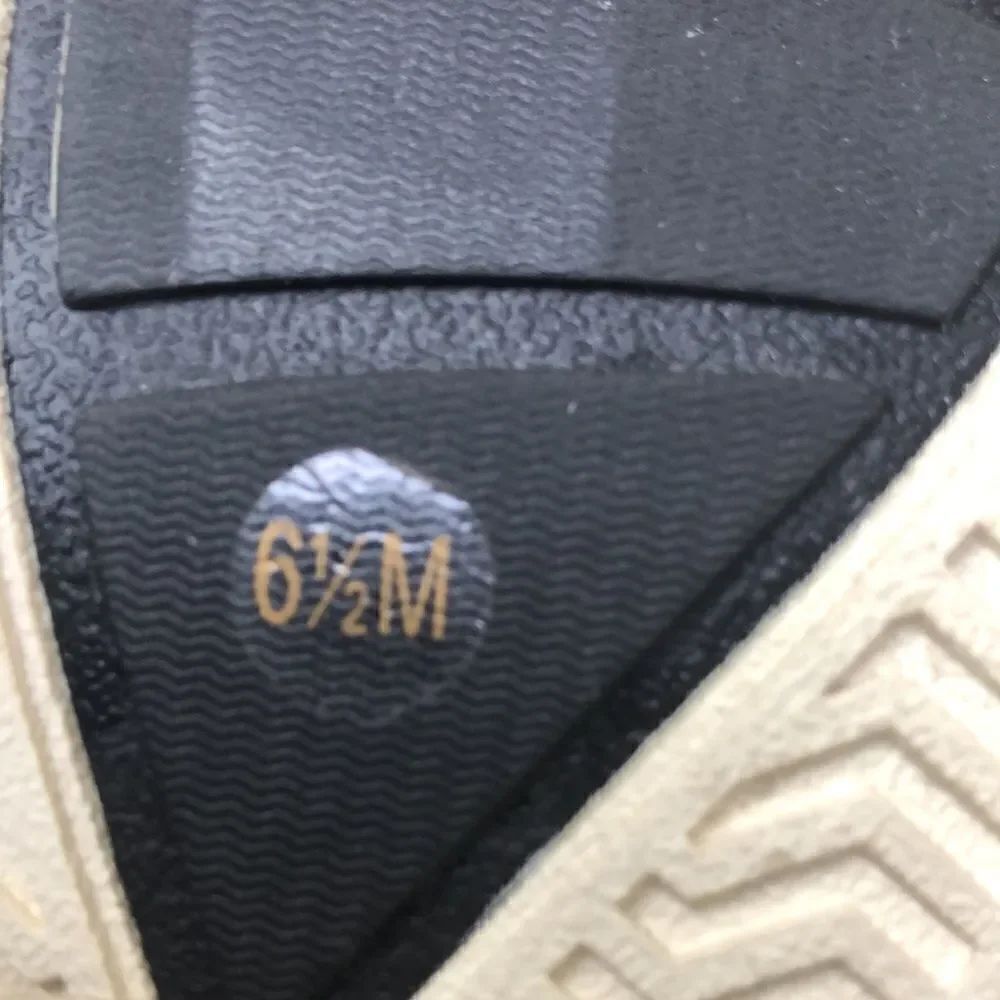 Tory Burch T sock runners - Picture 9 of 9